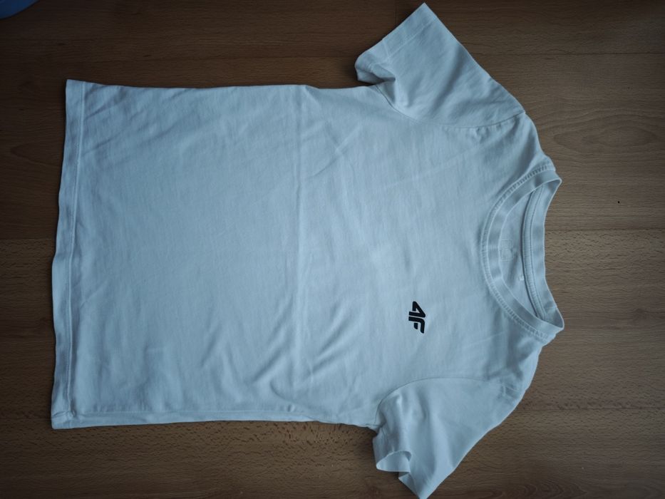 T-shirt 4F r.140