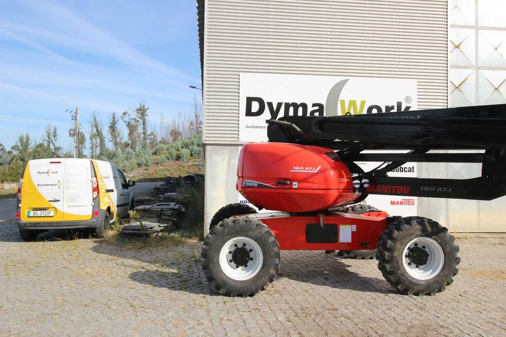Manitou ATJ 160 Plataforma elevatória articulada todo terreno