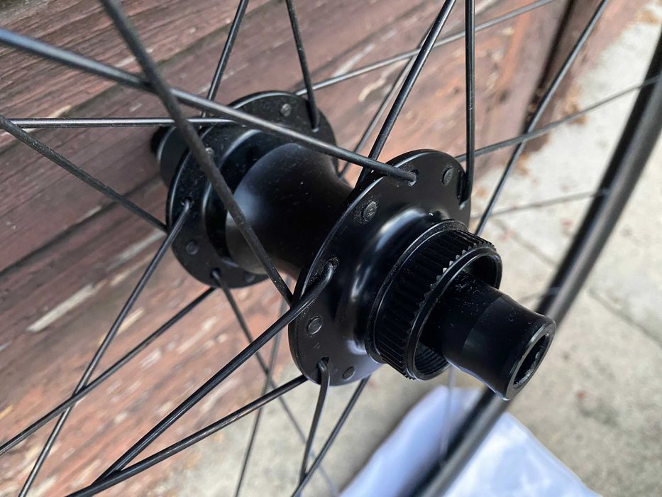 Sprzedam koła szosowe / grawelowe DT Swiss R470, 700C 28".