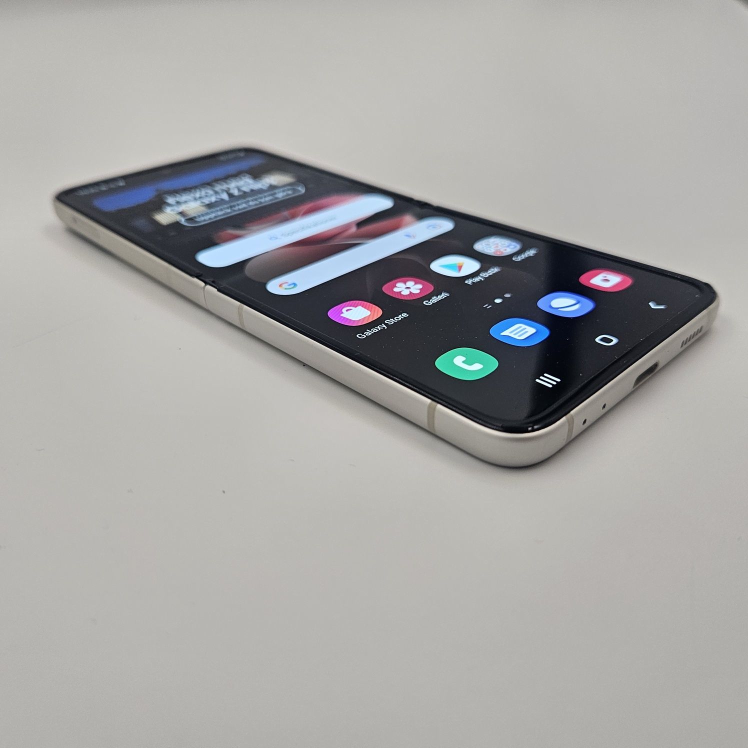 Samsung Galaxy Z Flip3 DEMO 128GB Beżowy | Stan A+ | Wyświetlacz | Wi-