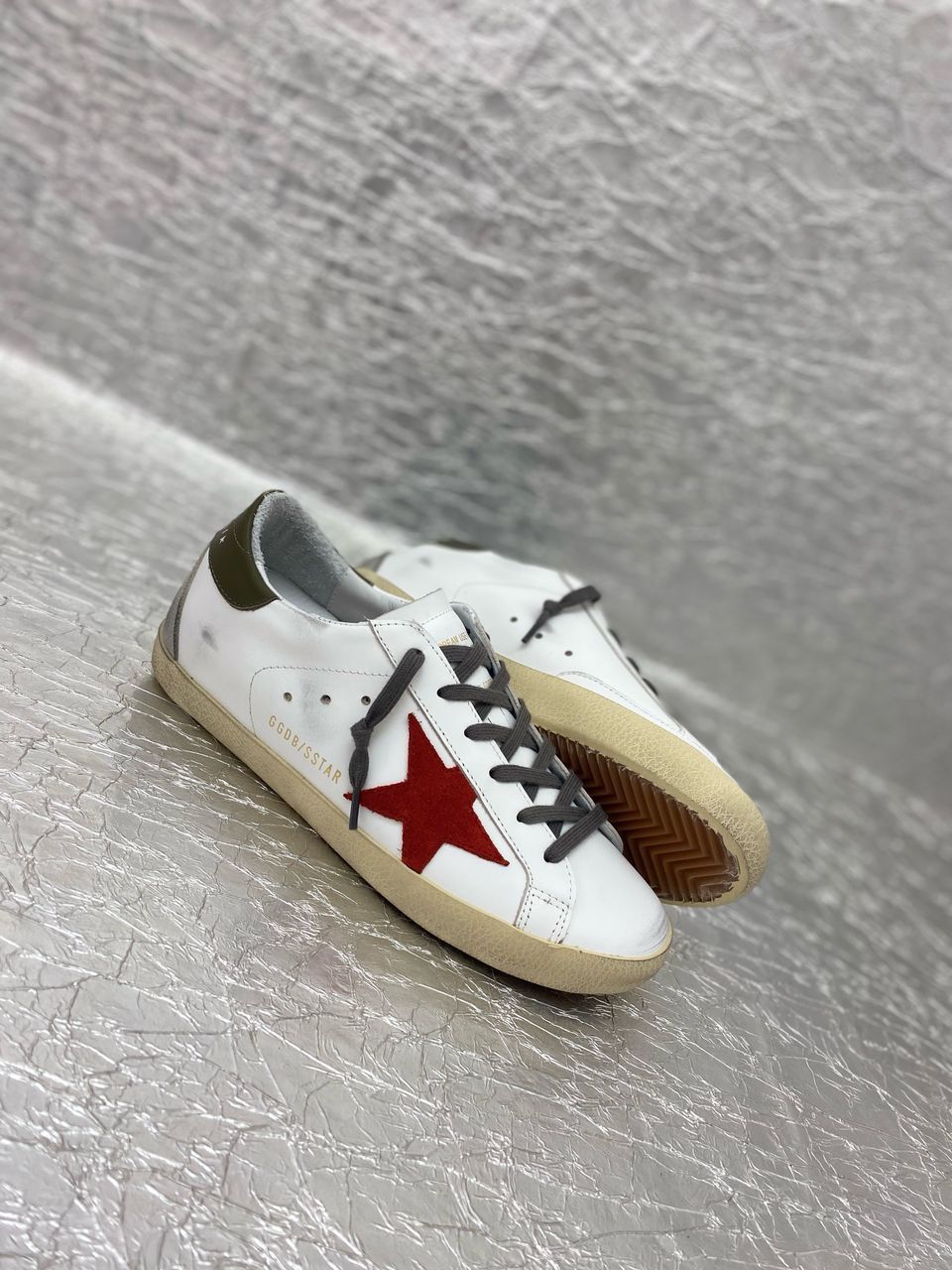 Golden Goose SuperStar