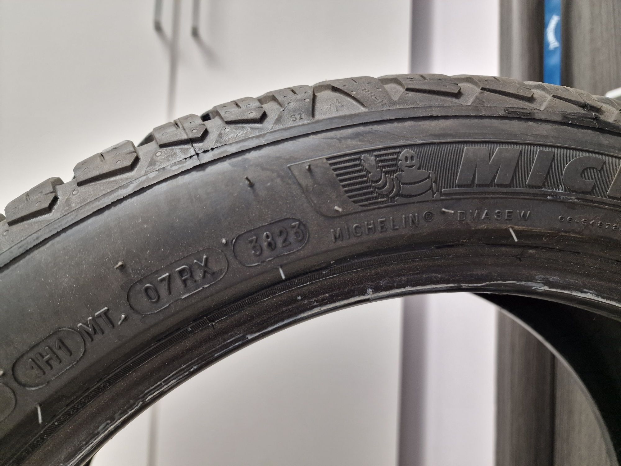 Opona Michelin CrossClimate 2, 225/45/18