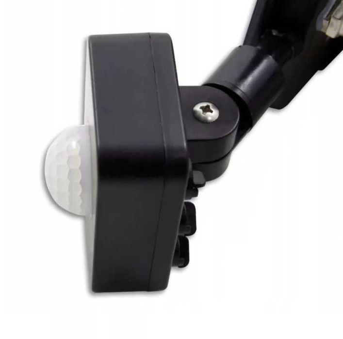 HALOGEN lampa z czujnikiem ruchu naświetlacz led biały zimny IP66 20W