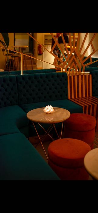 Mesa bar/restaurante redonda em mármore