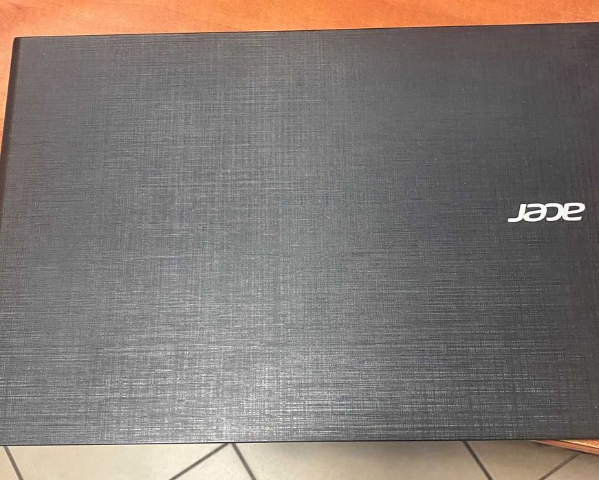 Laptop Acer Aspire E-15