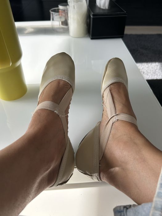 Baletki profesjonalne skórka taniec 37 38 półpointy do tańca