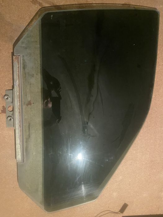 Продам стікла на ВАЗ 2108, 2109,21099, 2110, 2111, ПРІОРА