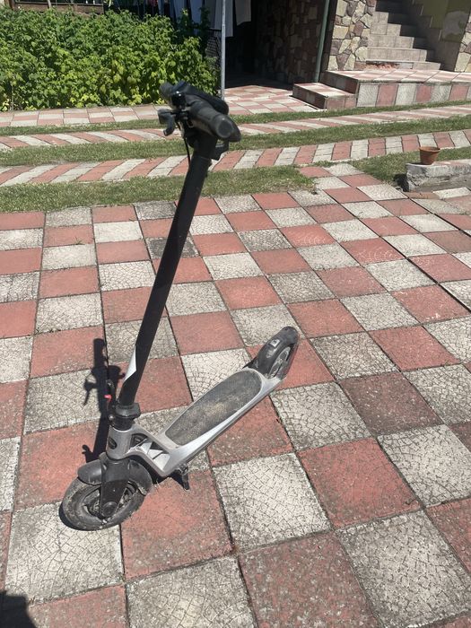 Продам/на запчастини елктросамокат gelius effort pro2s