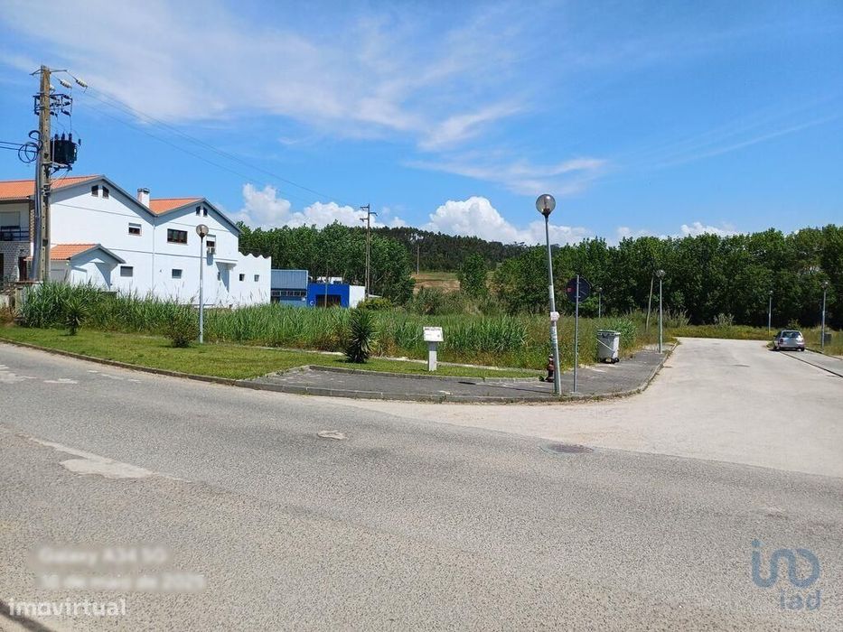 Terreno em Vimeiro de 354,00 m2
