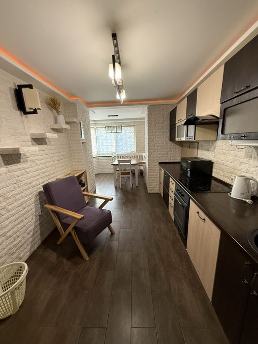 Продаж 1-кімнатна квартира Святопетрівське Теплична 38