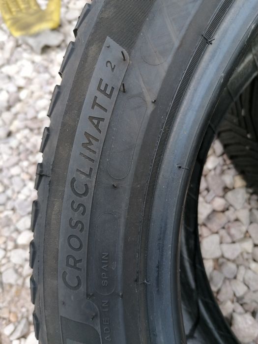 235/45/19 Michelin 2023 rok wielosezonowe całoroczne