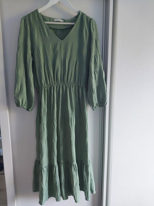 Sukienka Reserved M zielona midi