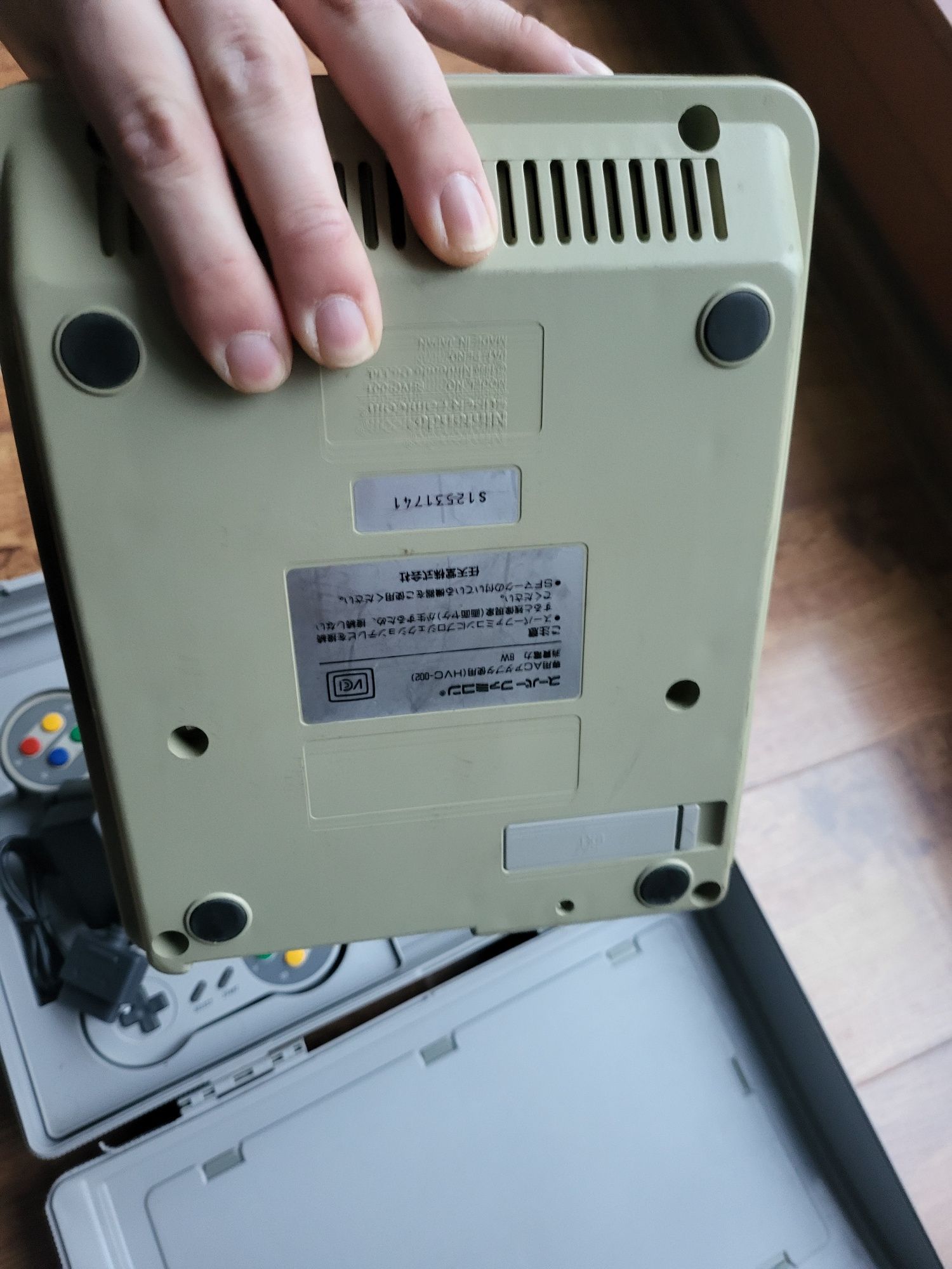 Super Famicom z Walizka unikat