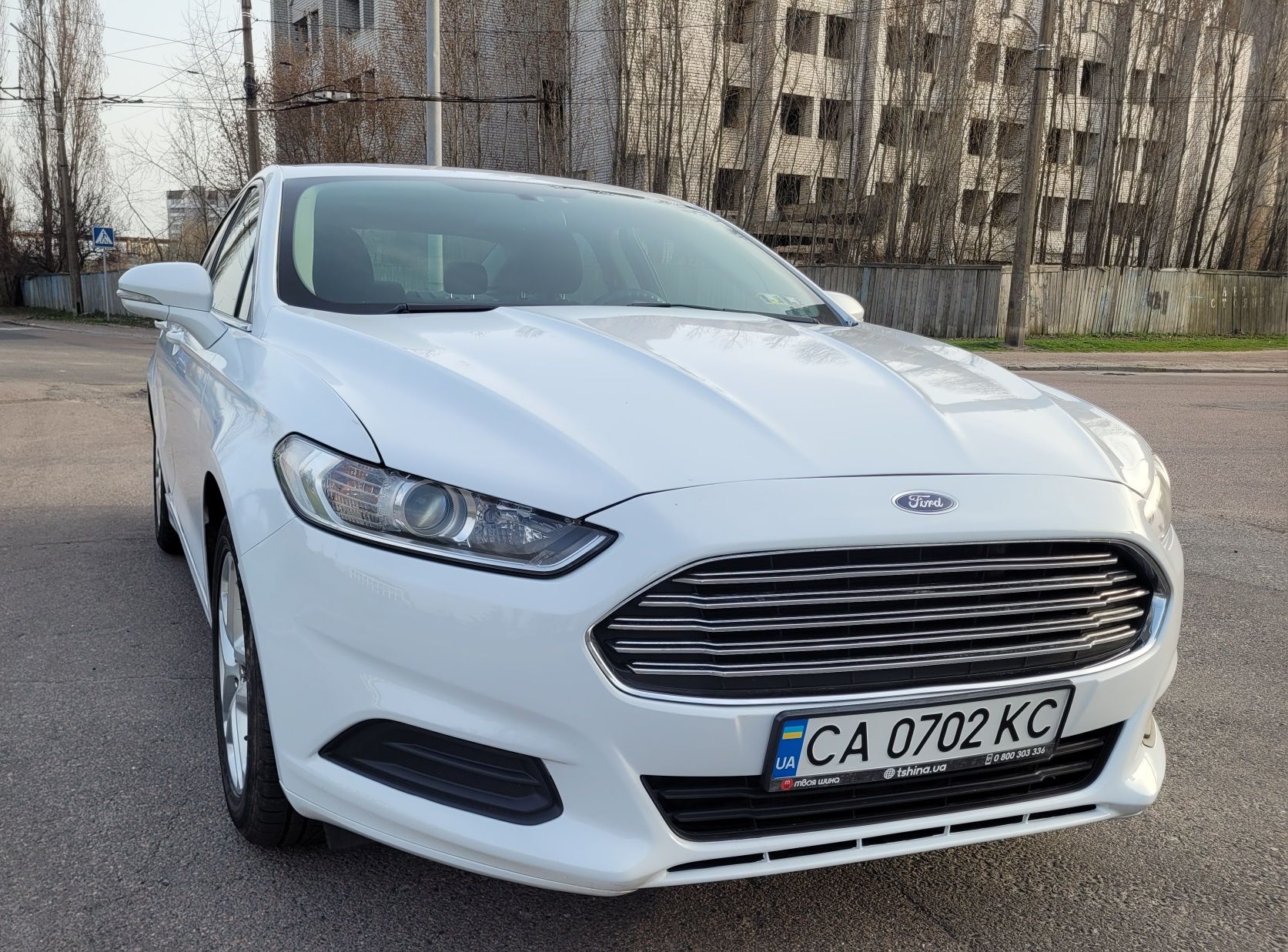 Ford Fusion 13 рік 2,5AT газ/бенз