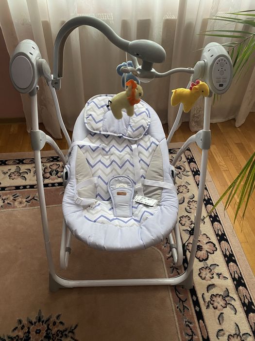 Крісло-гойдалка Carrello Nanny