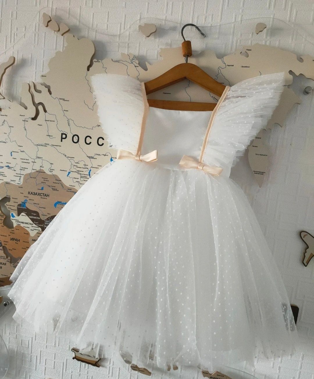 Piękna balowa sukienka dla dziewczynki wesele komunia kokardy tiul now