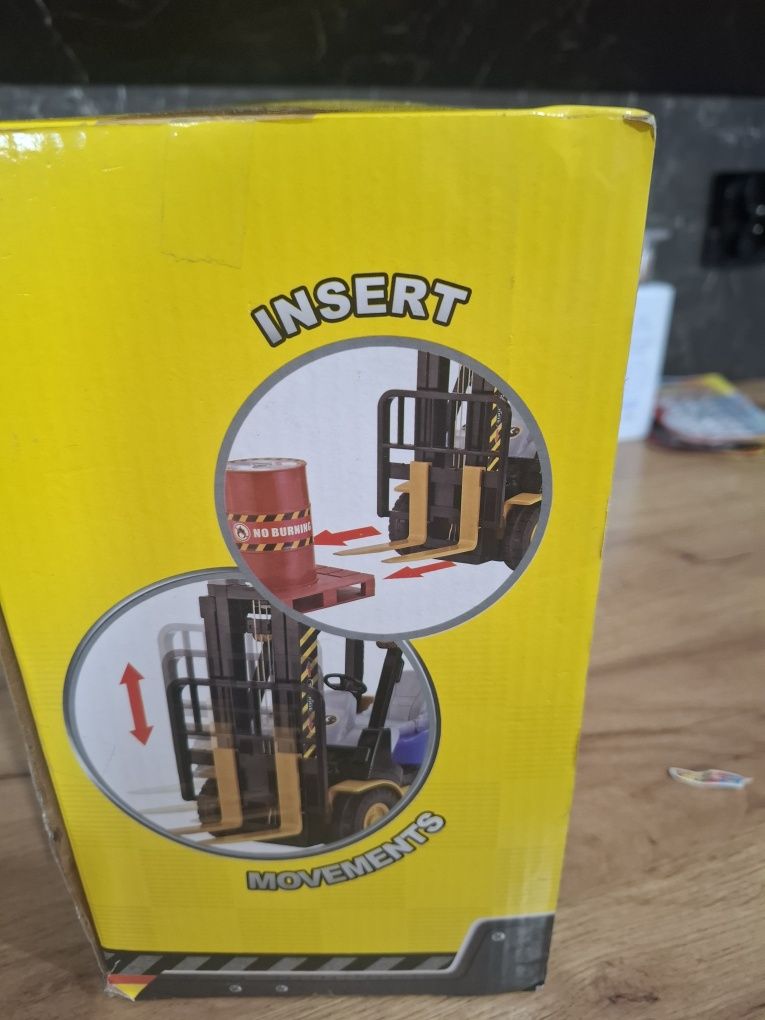 Wózek widłowy zdalnie sterowany R/C na pilota dla dzieci