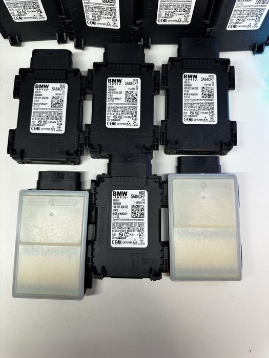 Радар асистент водія 5A84CF7 Radar SRR-01 BMW G01 G05 G30 G07 G20 G14