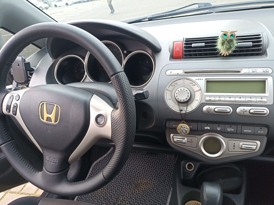 Продаю улюблений автомобіль дружини  Honda jass