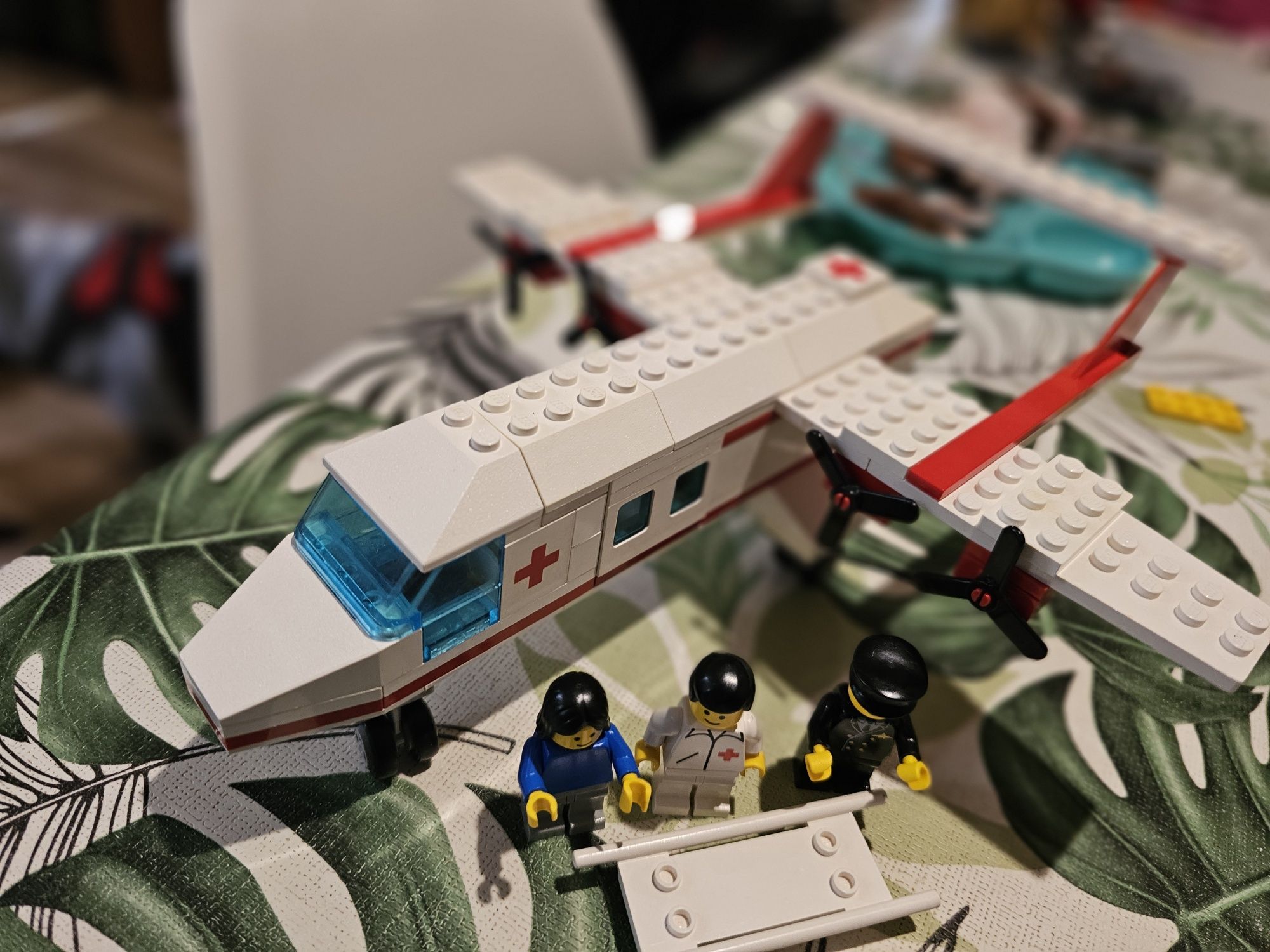 LEGO® 6356 Town - Med-Star Rescue Plane