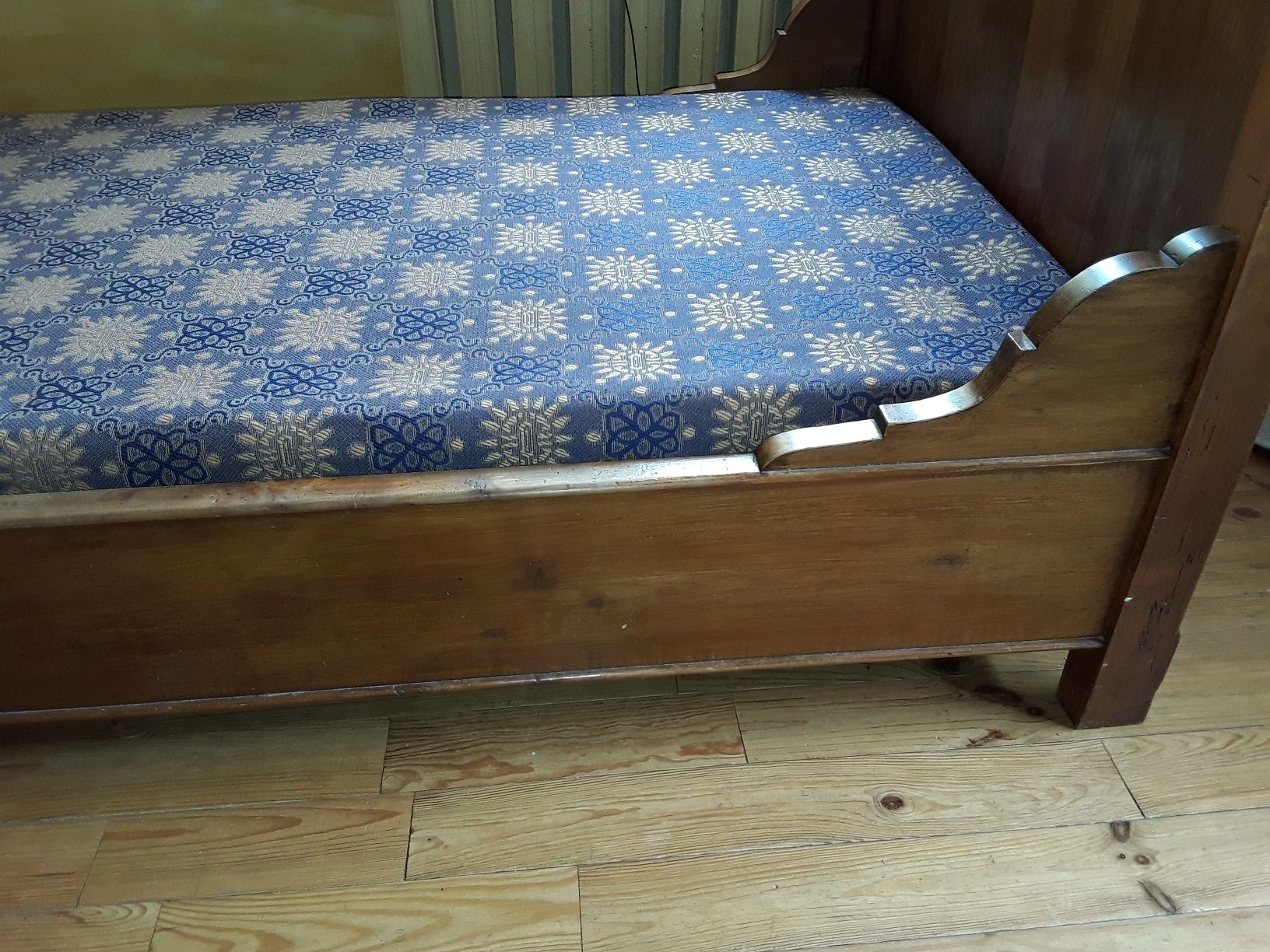 Антикварная кровать "ролл" с франции, массив.