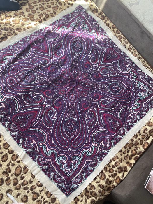 Хустка вінтажна 110*110