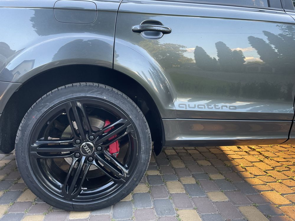 Audi Q7 Prestige S-line V12