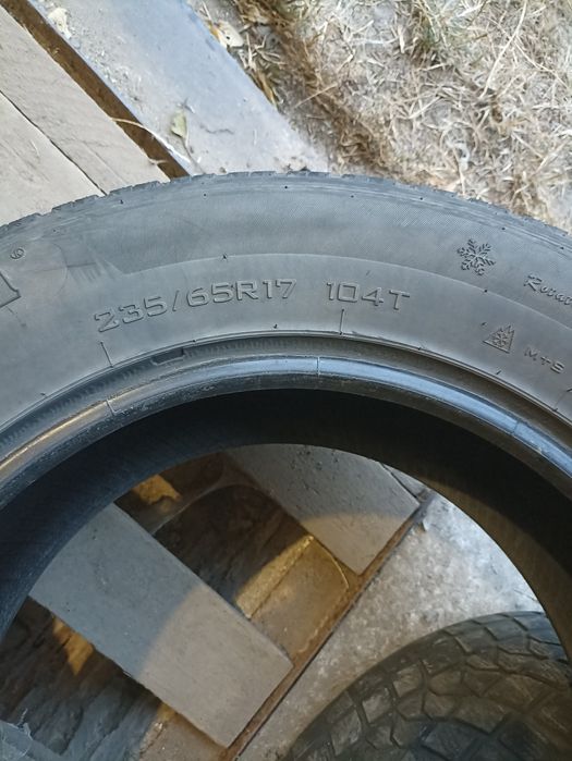 Продам шины резина колеса HAIDA DUNLOP  235 65 17 зима