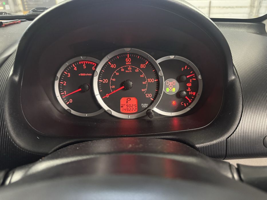 Mitsubishi L200 2010 рік