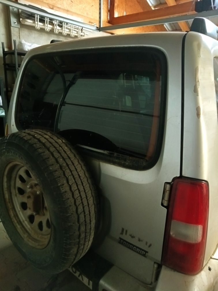 Suzuki Jimmy 2003r. 1,3 cm