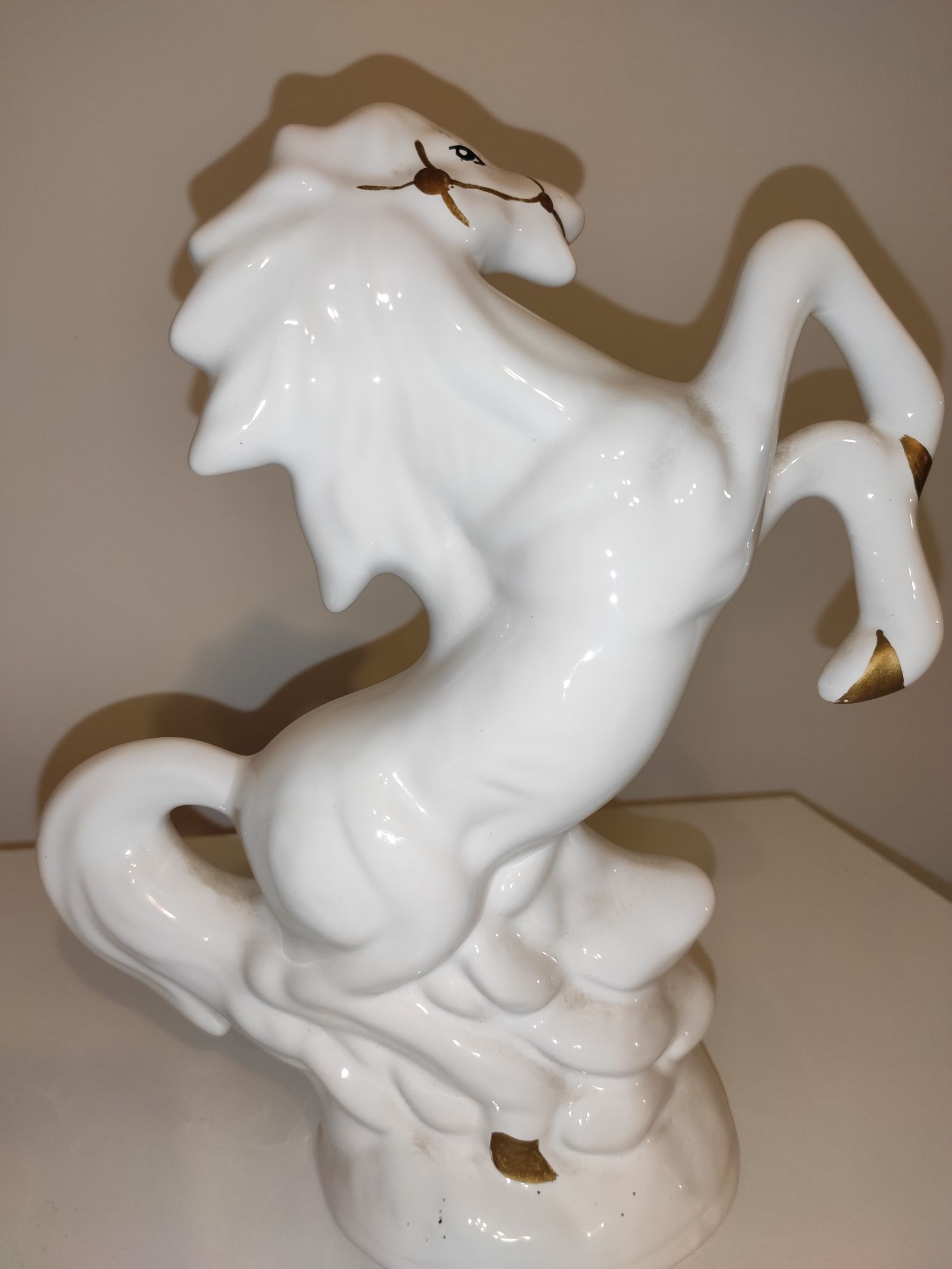 Przepiękna duża porcelanowa figurka konia PRL vintage retro
