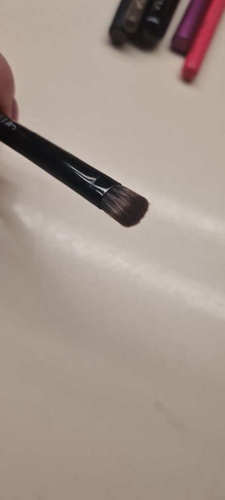 Anastasia Beverly Hills pędzel