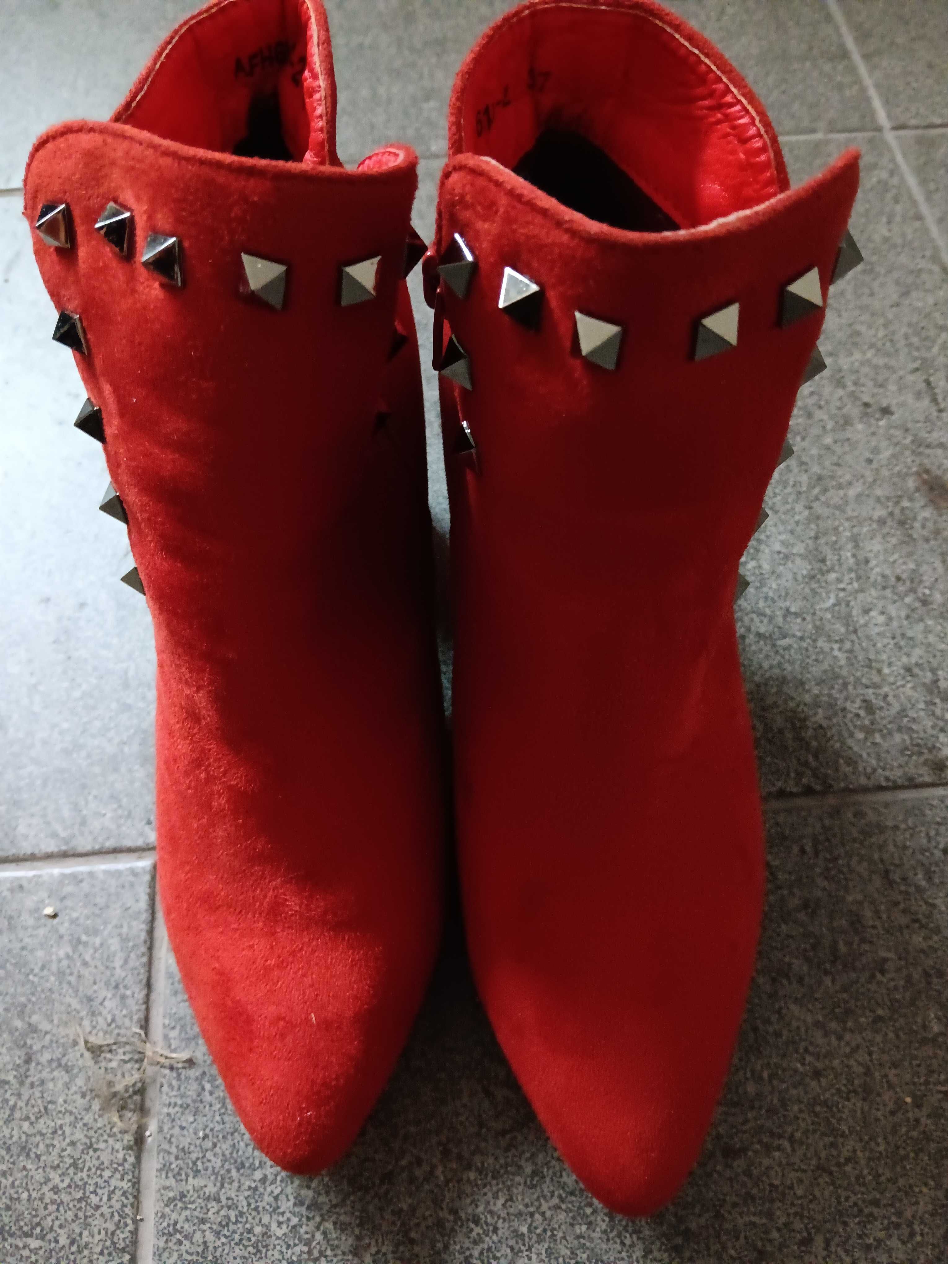 Botas senhora vermelho e/ou rosa