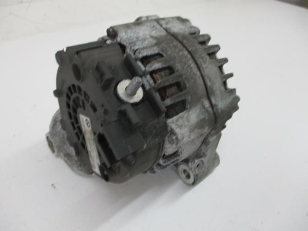 Alternador BMW X3 (E83)