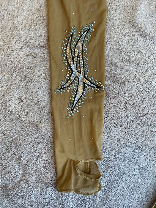 Strój gimnastyczny neonowy