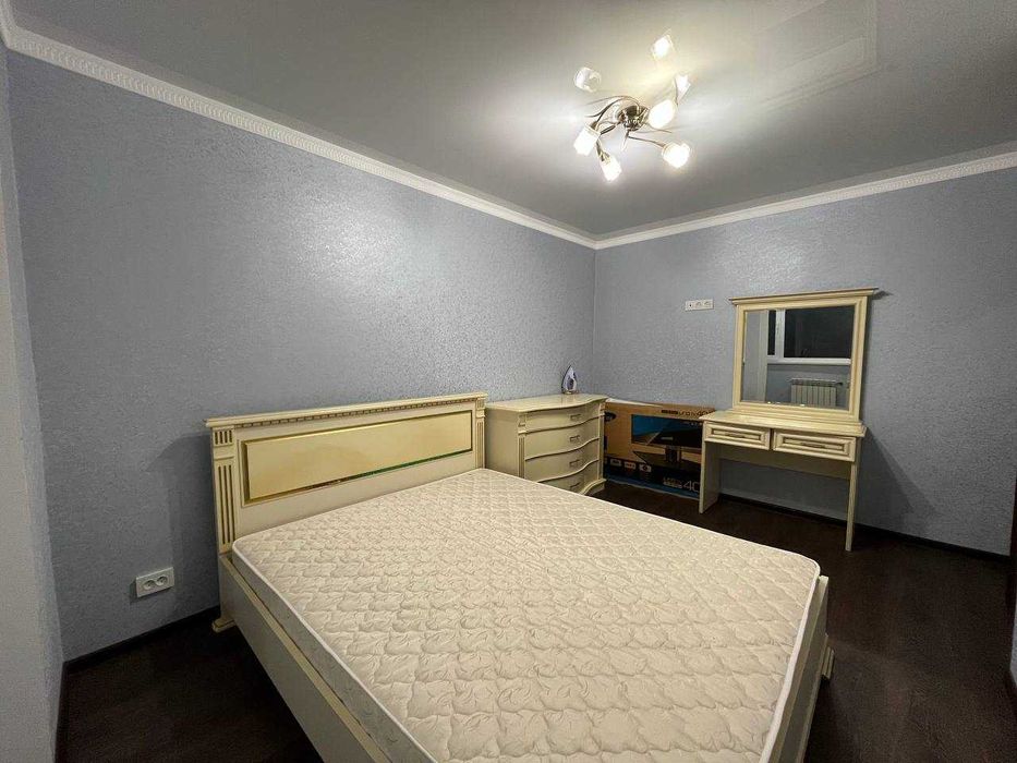 Оренда 3к квартири Космонавтів/ Олімп