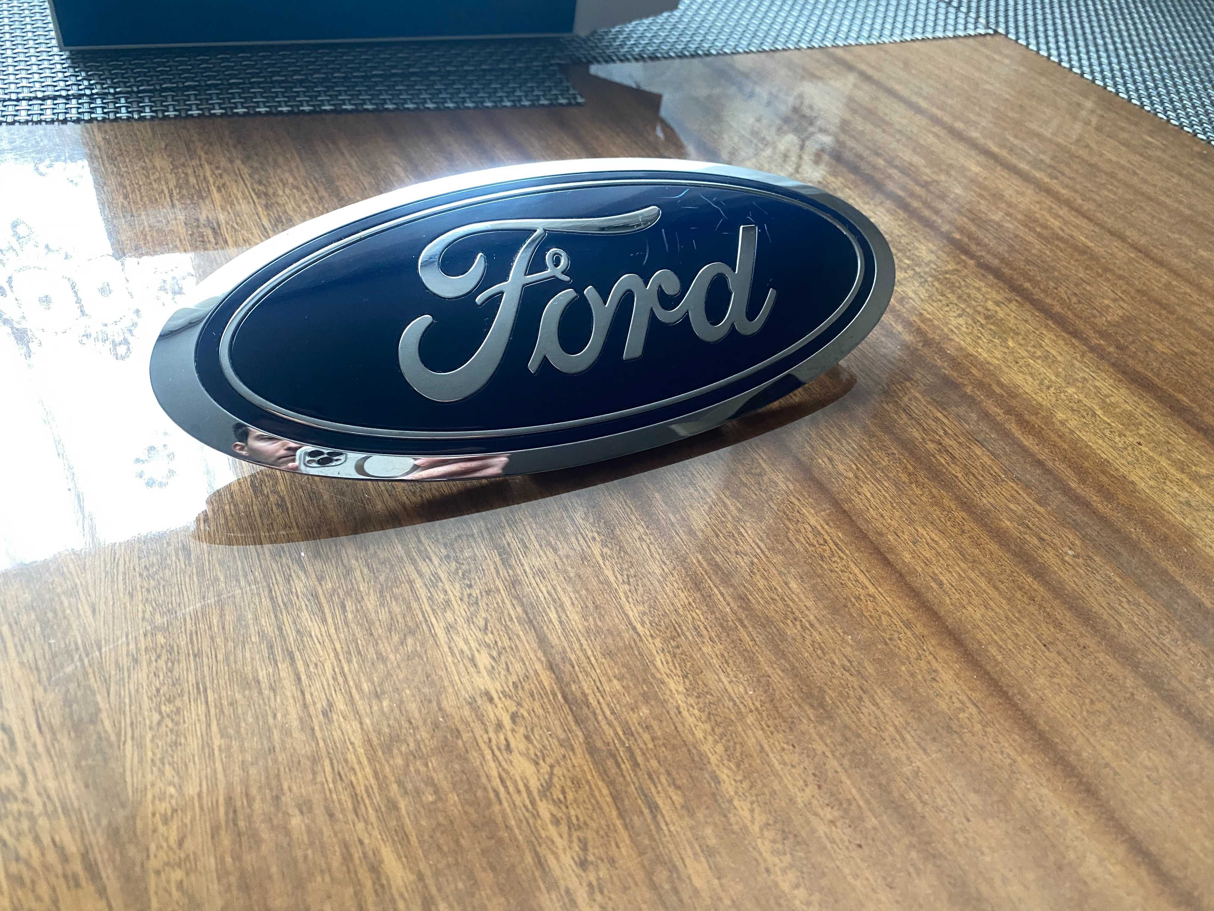Emblemat Znaczek LOGO FORD ESCAPE 2023 - 2025 USA