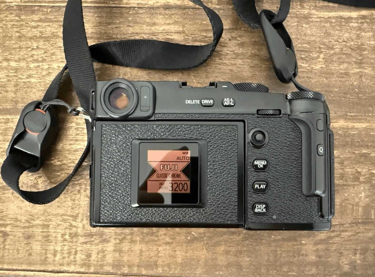 Fuji X-Pro3 czarny - mało używany, stan idealny, 4000 klatek, zestaw