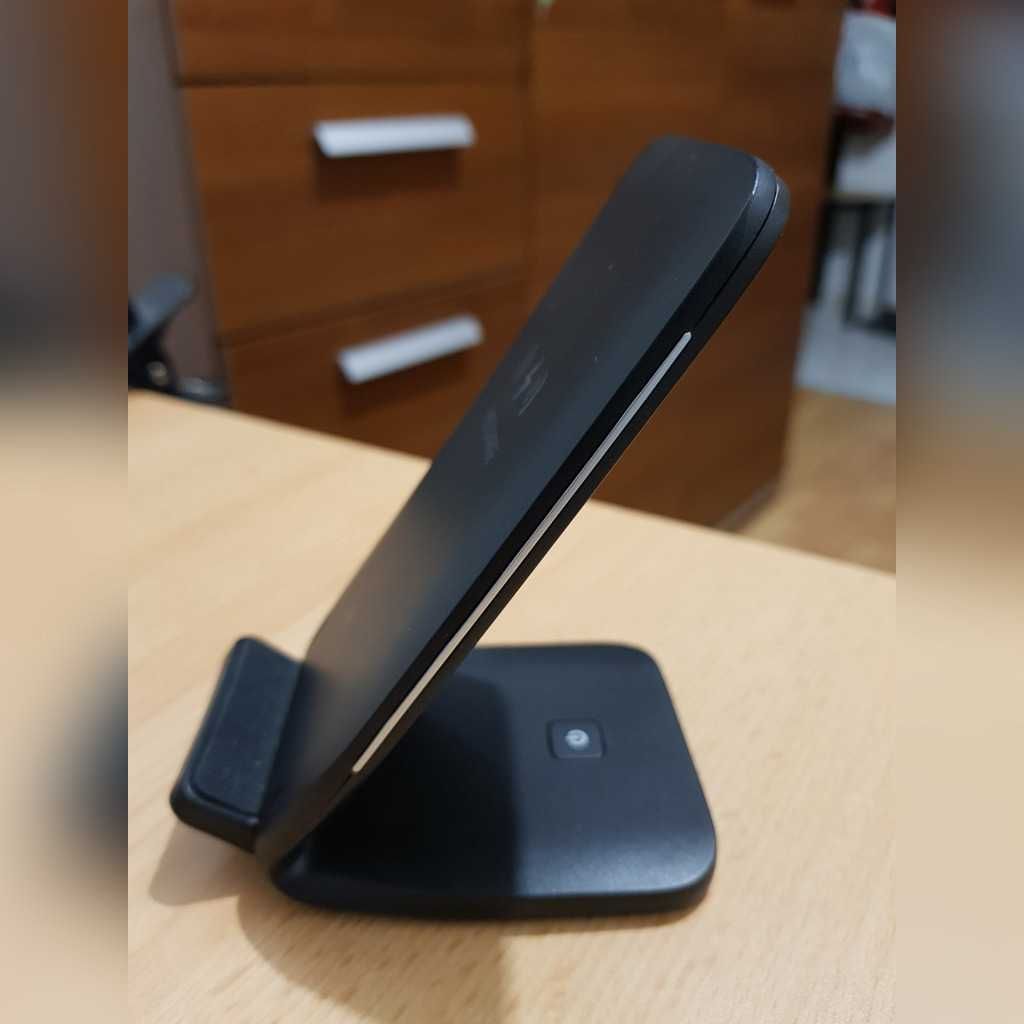 ROCK W3 FAST szybka ładowarka bezprzewodowa - iPhone 8 w 3 godziny