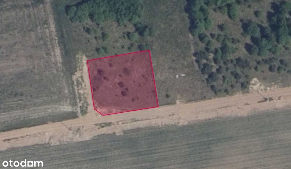 Działka 877/4 w miejscowości Różan