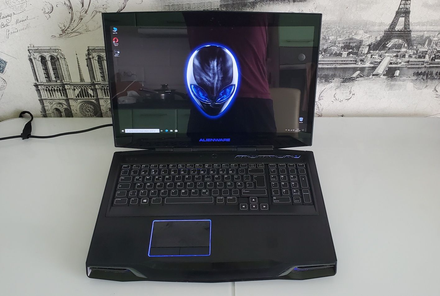 Ноутбук Alienware  17.3" Core i7 3 gen 16Gb/64GbSSD+1000Gb/Nvidia 2 GB