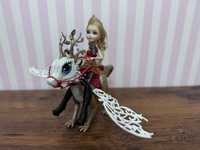 Ever After High White Apple Doll & Braebyrn Dragon Games лялька