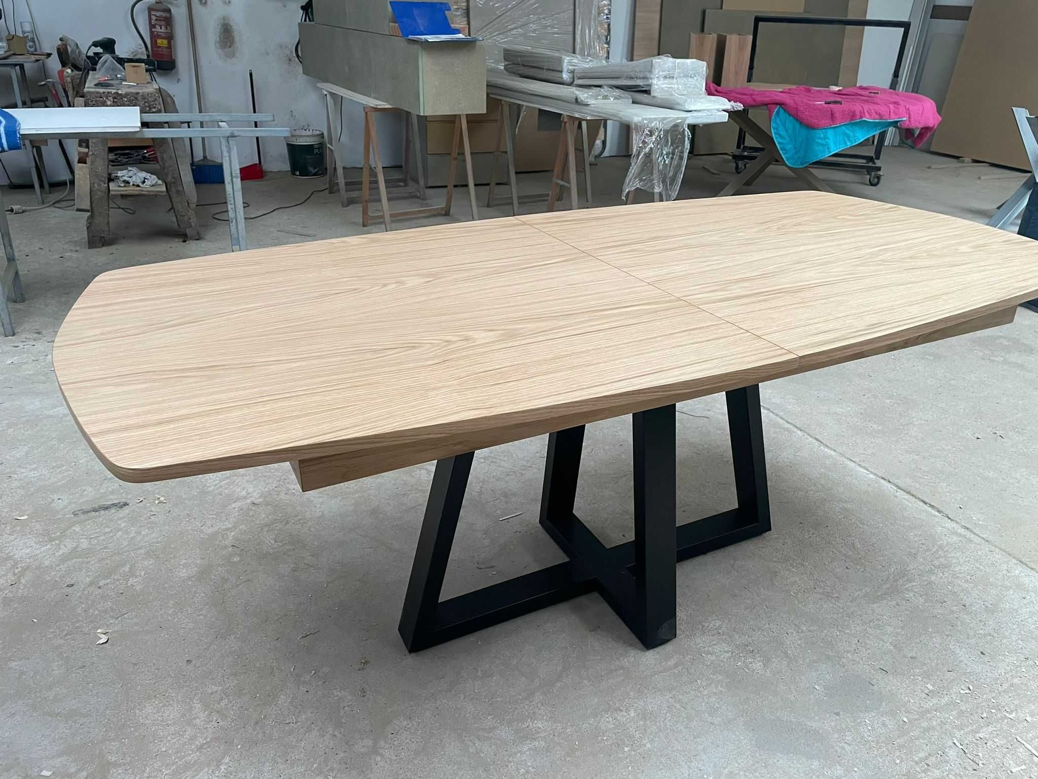 Mesa de jantar por medida