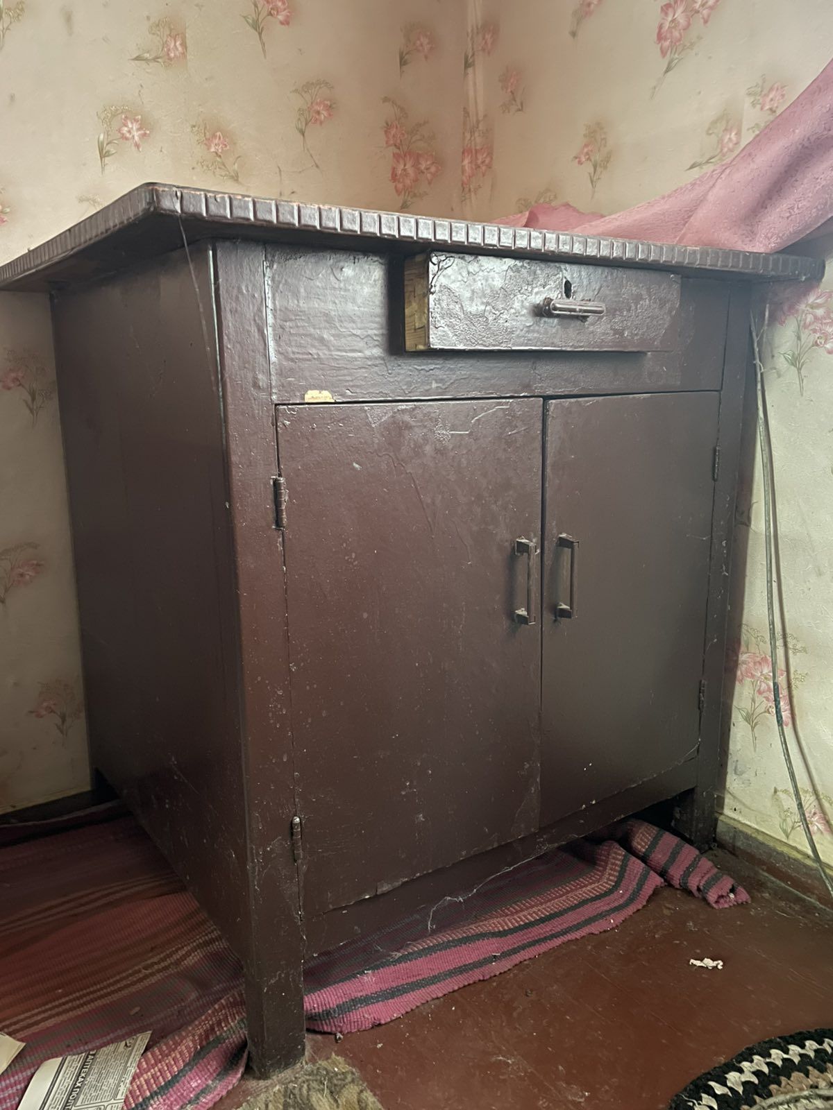 Меблі для реставрації