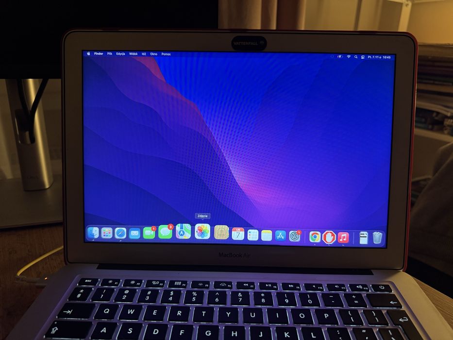 MacBook Air 13” 2017 i5 / 8GB / 128GB