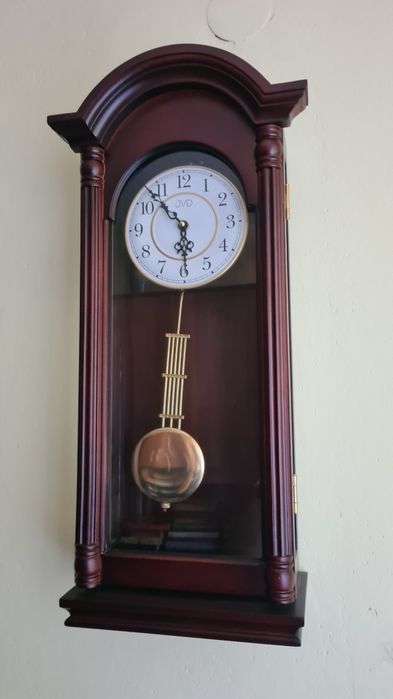 Zegar ścienny drewniany JVD z wahadłem