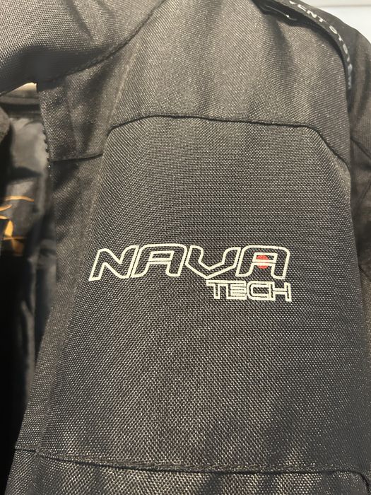 Casaco nava tech