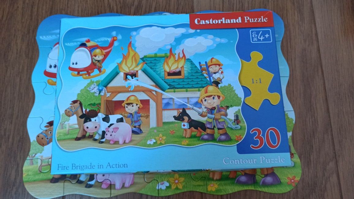 Puzzle ze strażakami, Castorland, wiek 4+