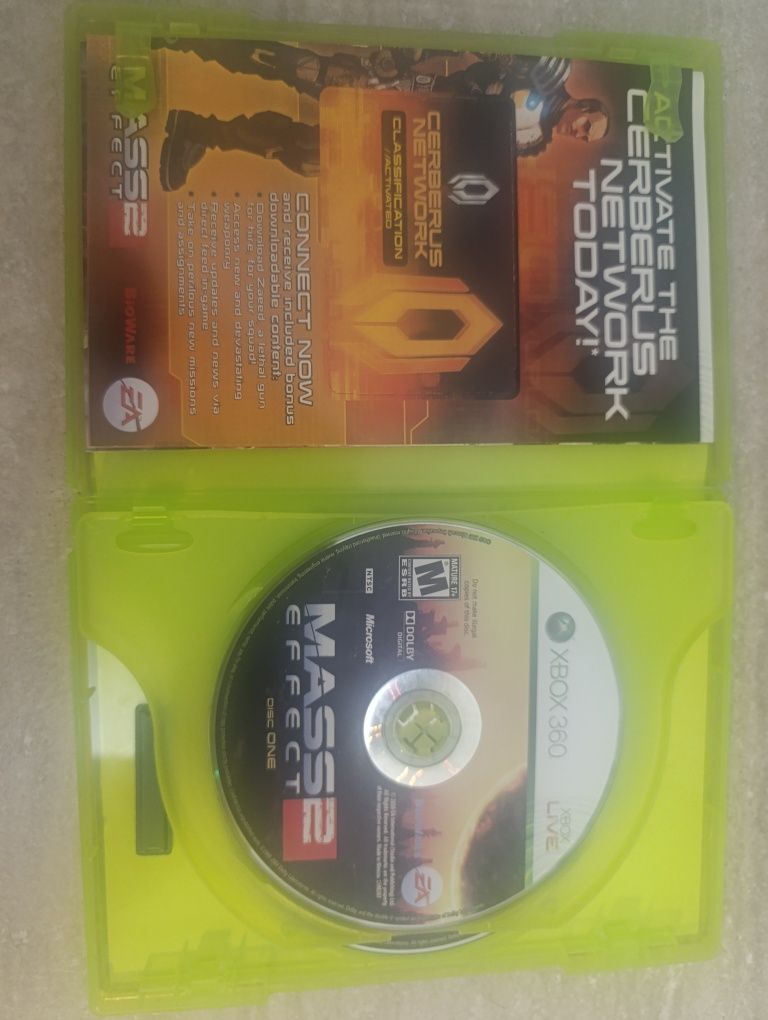 Gra Mass Effect 2 Xbox 360 dwie plyty X Box One One