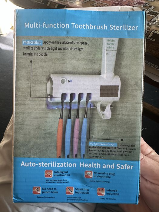 Тримач для зубних щіток Чорний